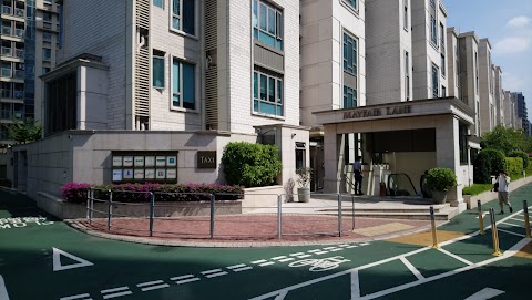 Mayfair By The Sea I