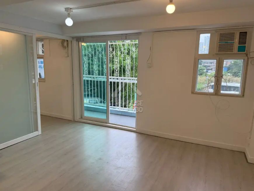 錦綉花園 紫荊北路 listing image