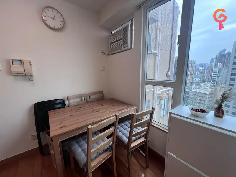 Kensington Plaza listing image