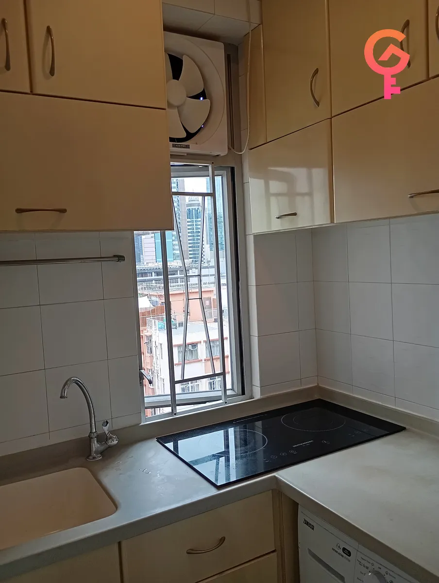 金碧閣 listing image