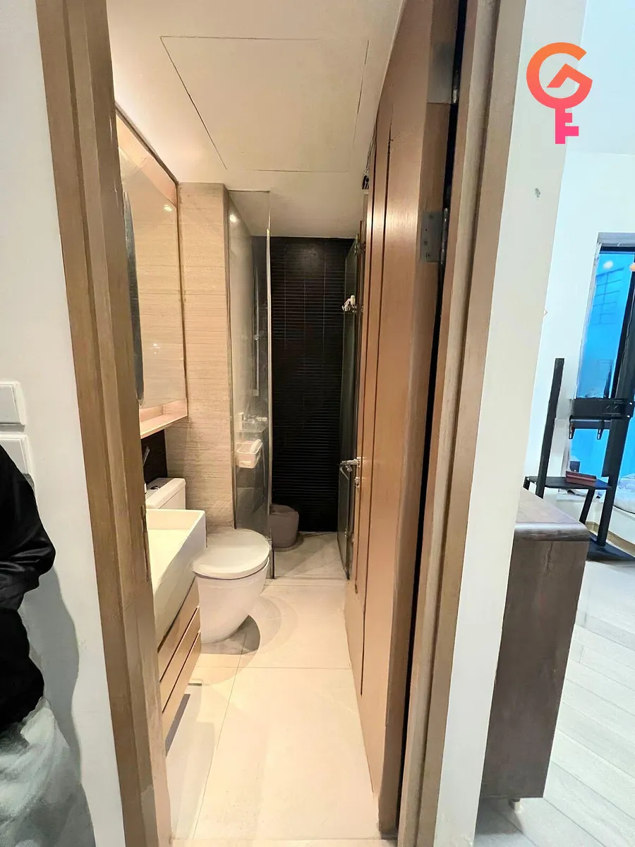 傲形 listing image