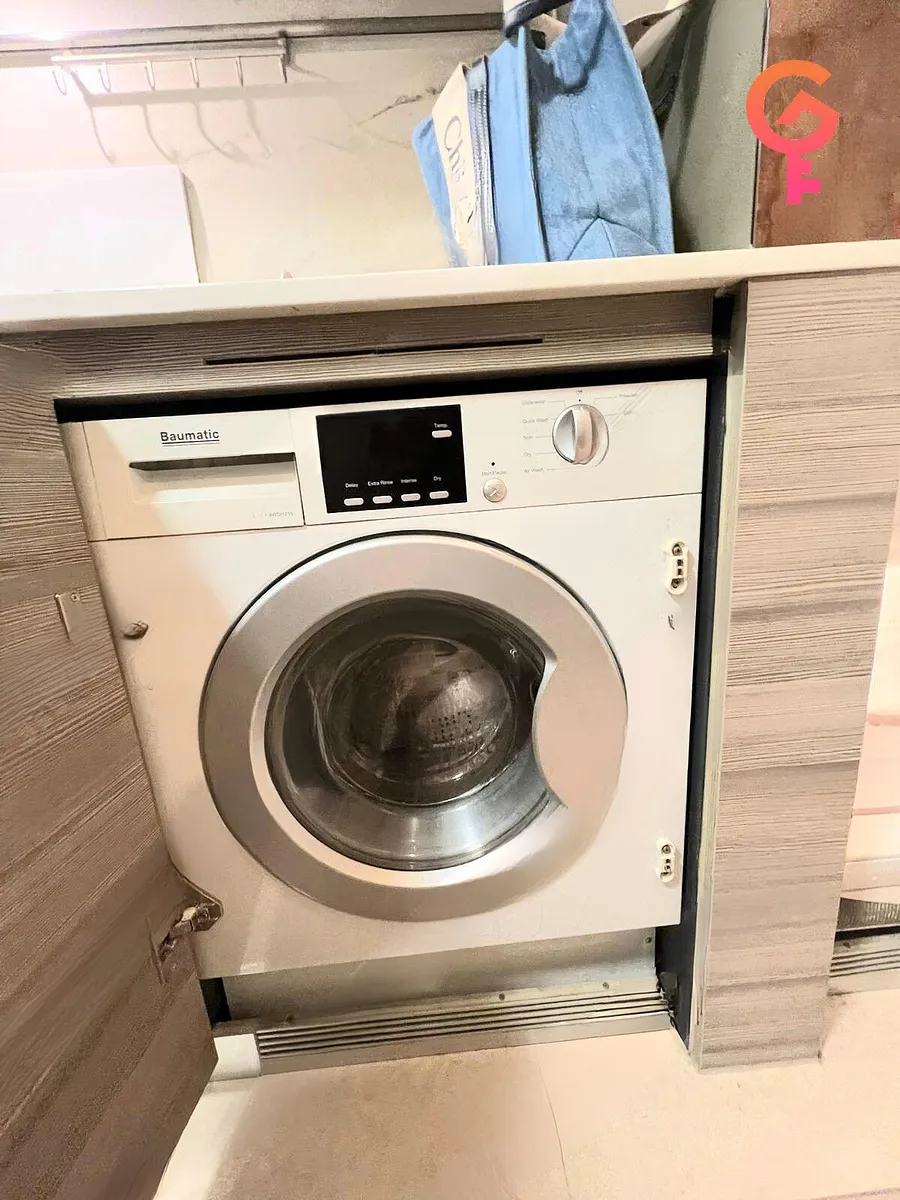 傲形 listing image