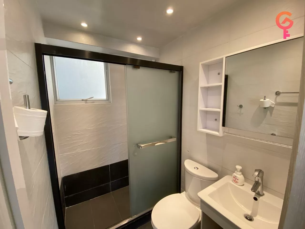 康景花園 listing image