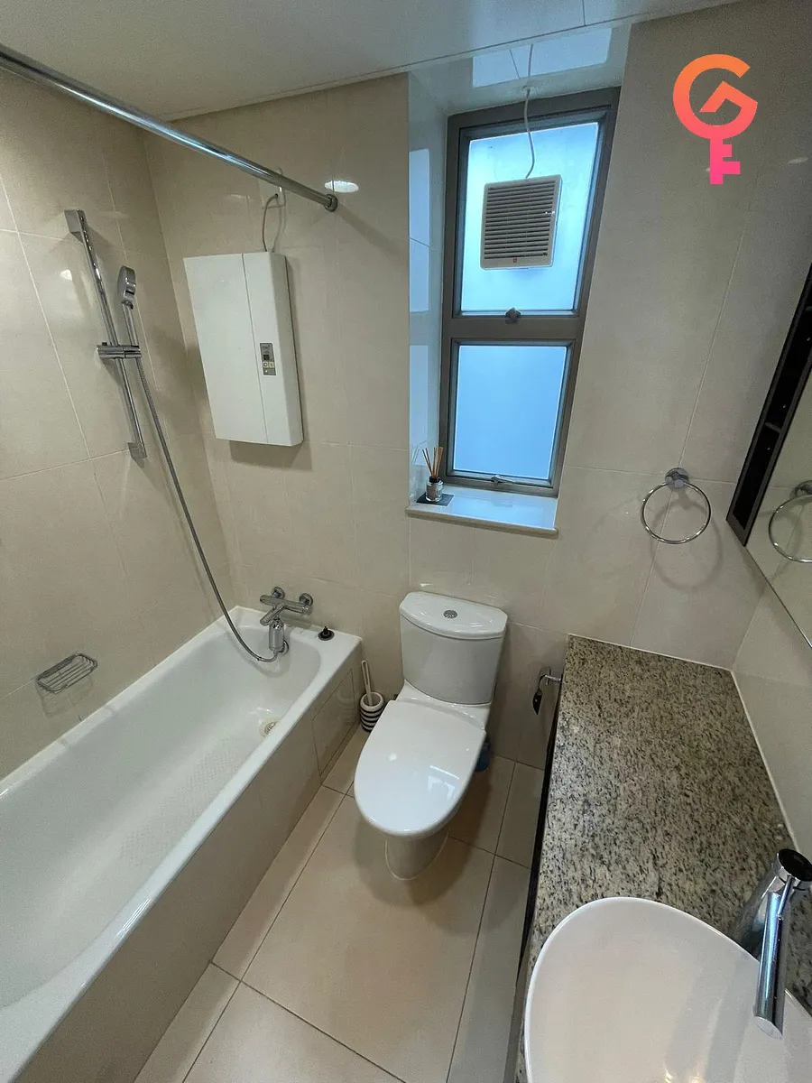 尚翹峰 listing image