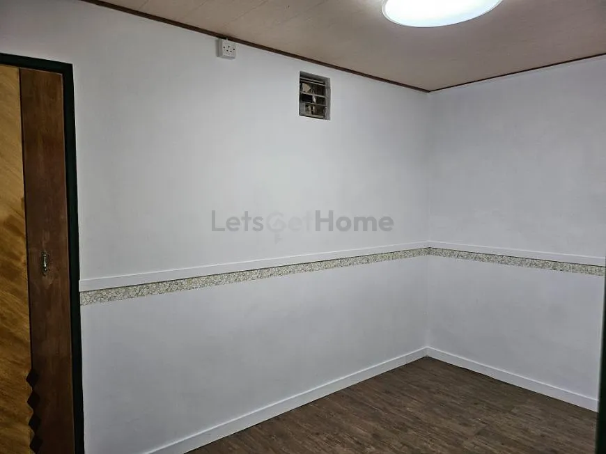 汀九村 listing image