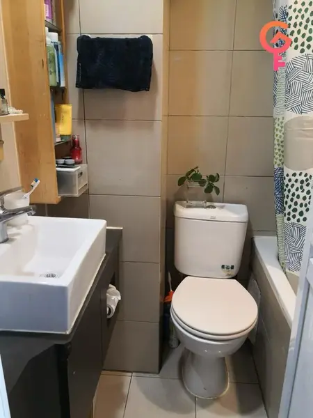 Kellet Court listing image