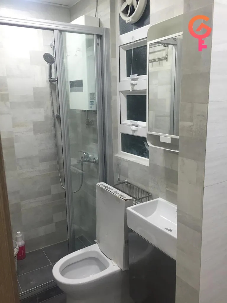 河畔花園 listing image