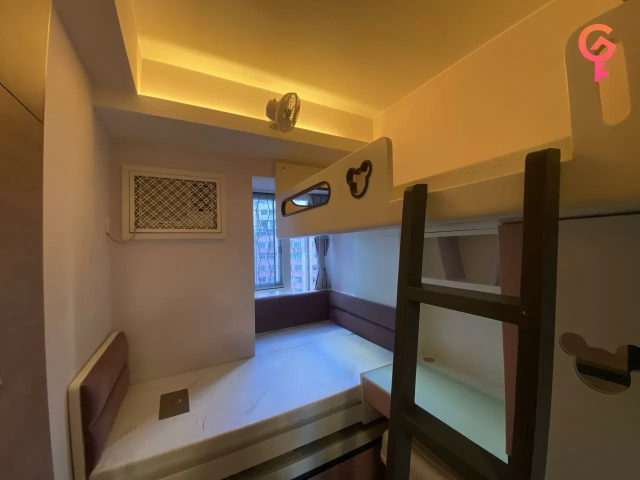 新港豪庭 listing image