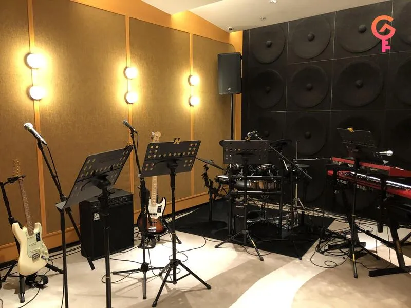 One Victoria listing image