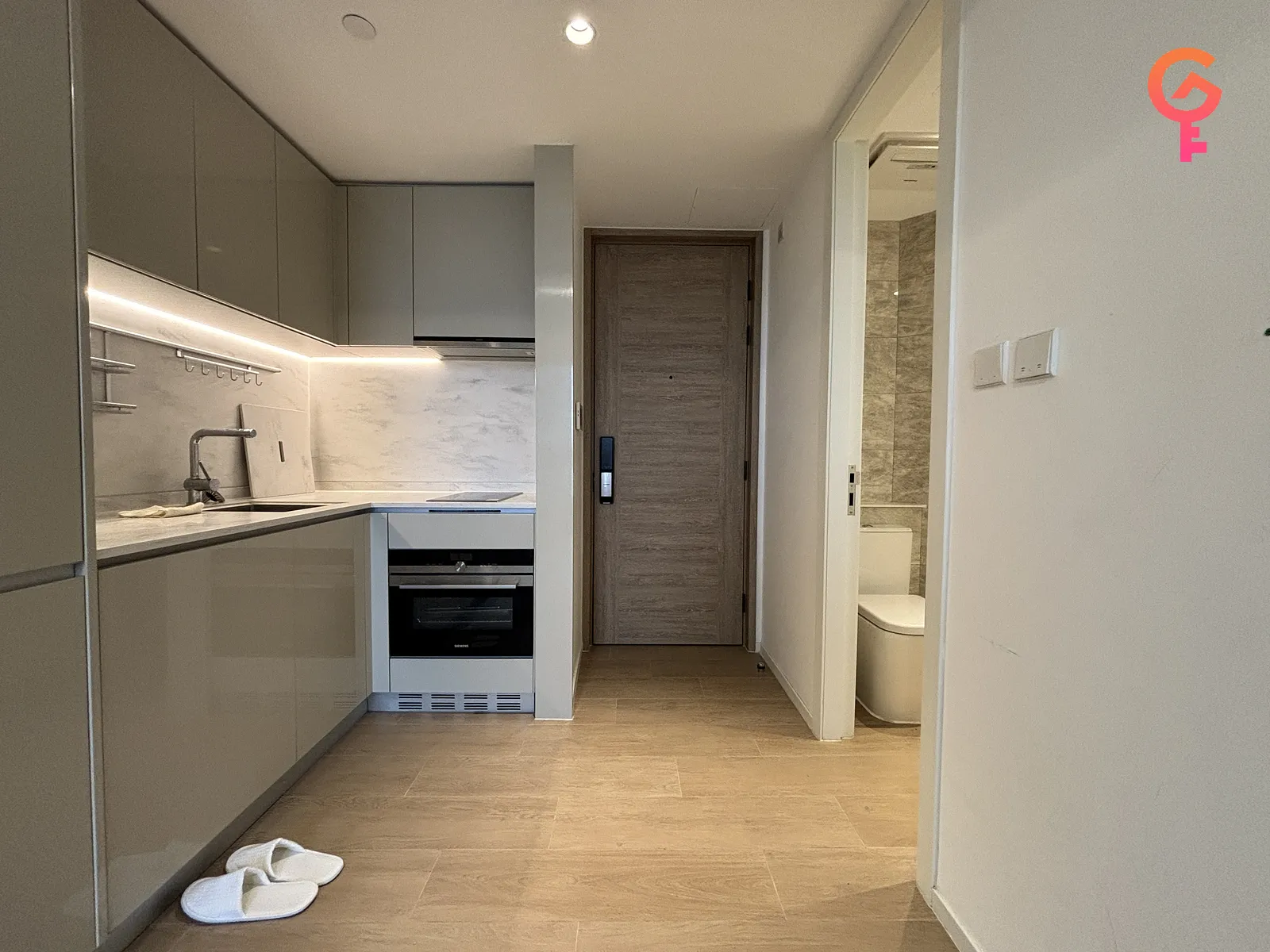 Oma By The Sea listing image