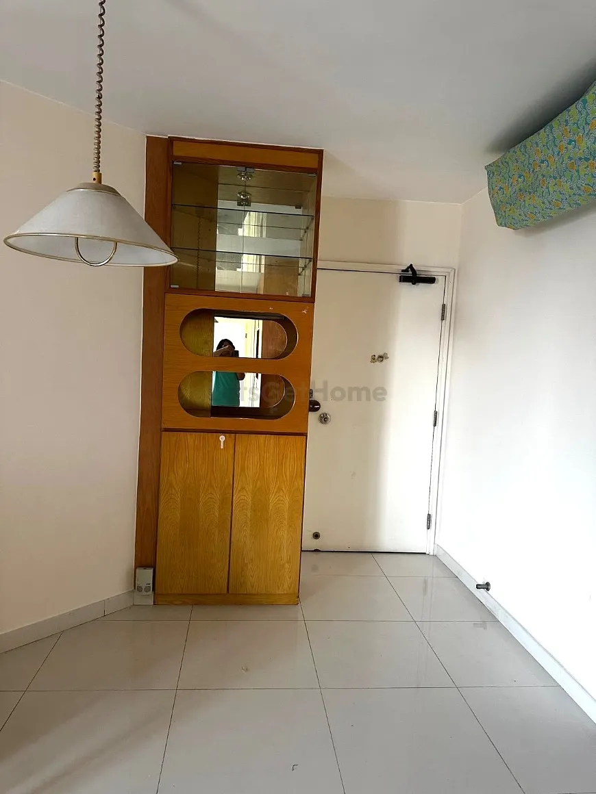 Euston Court listing image