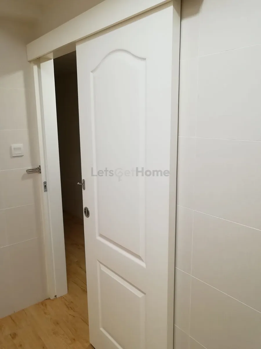 蘊崇大廈 listing image