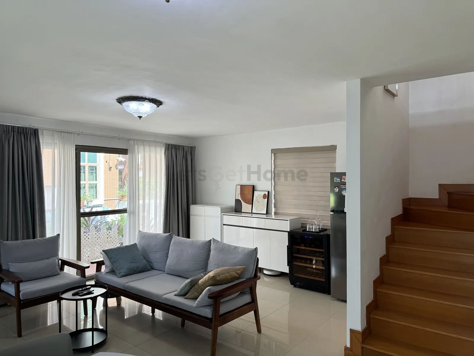 Merry Garden listing image