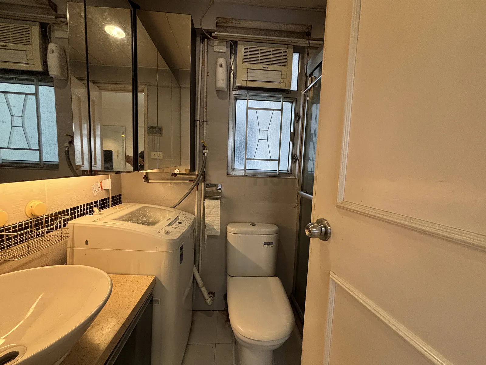 Ma On Shan Centre listing image