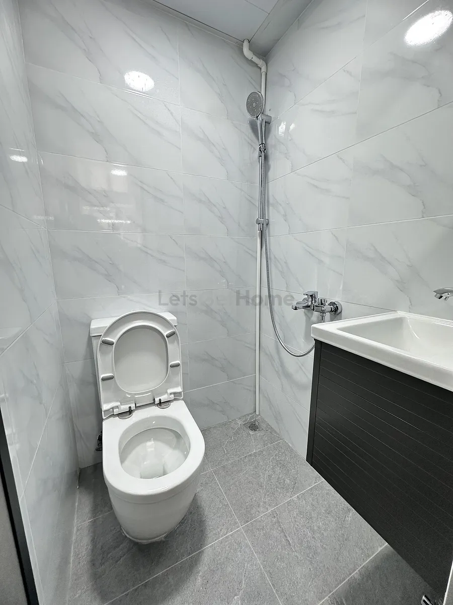 47 Kam Wa Street listing image