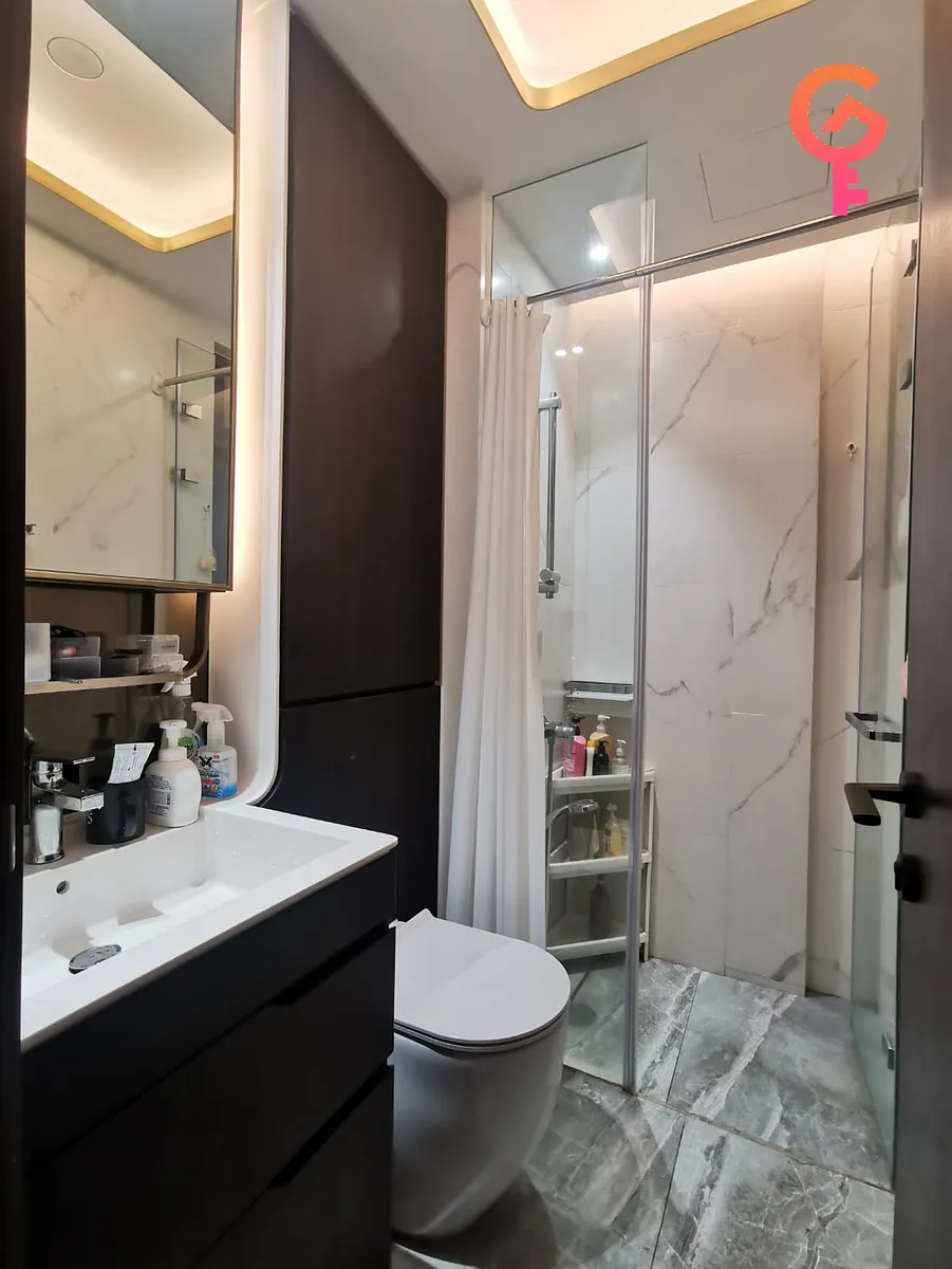 The Royale Phase 3 Skypoint Royale listing image