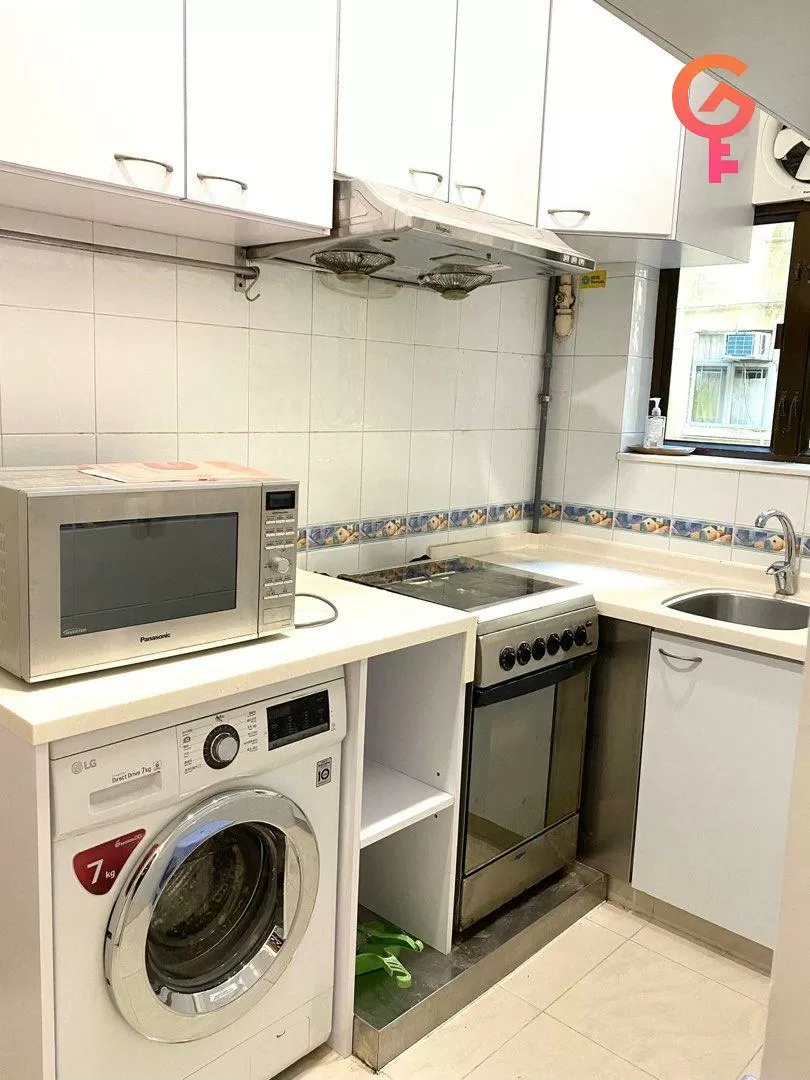 Donnell Court listing image