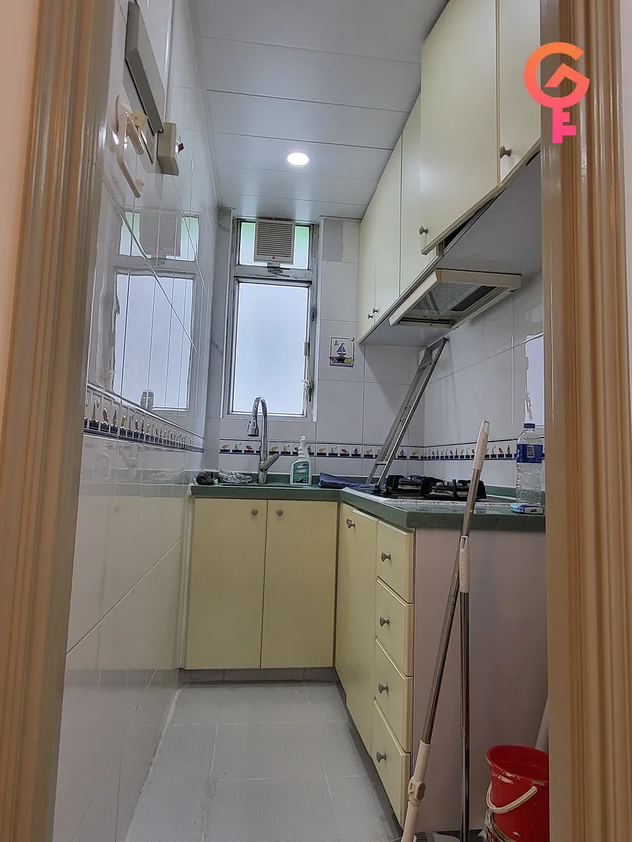 英皇中心 listing image