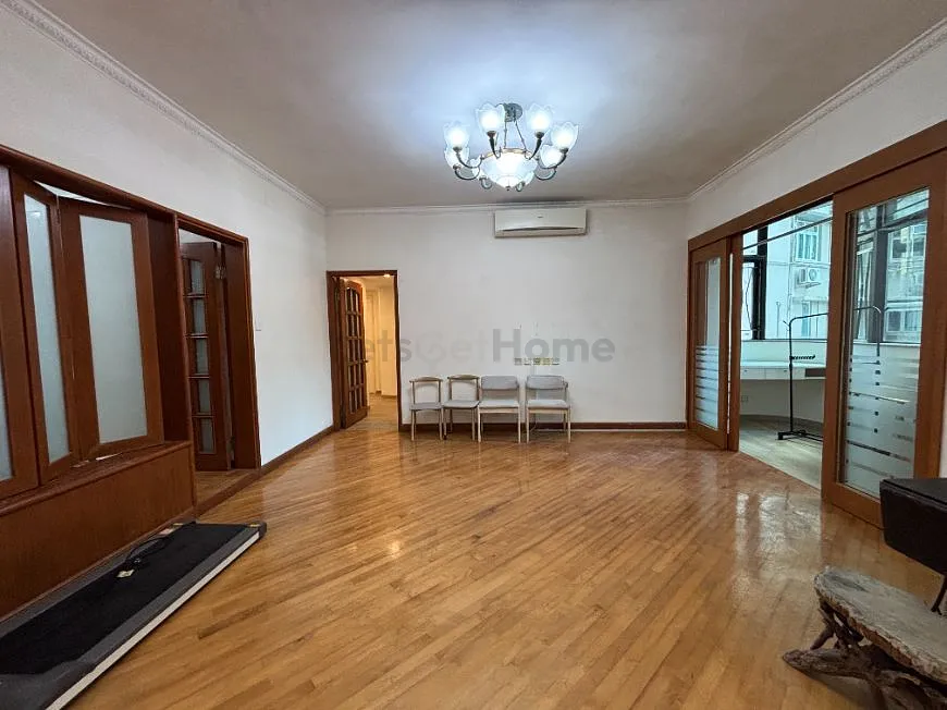 Beacon Hill Court listing image
