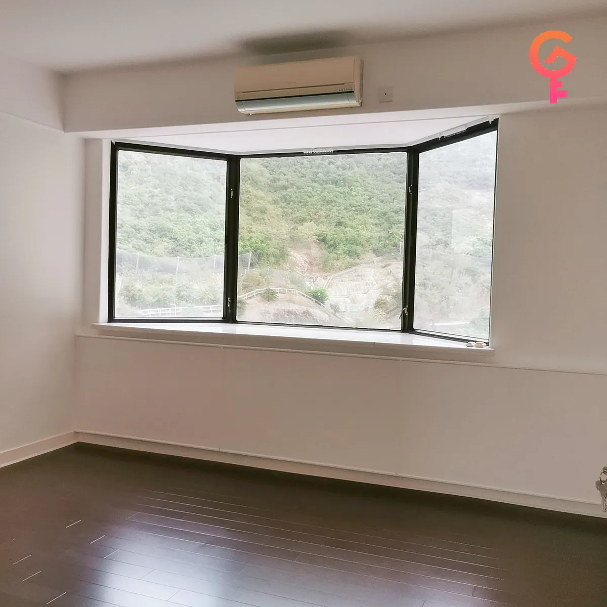 南灣大廈 listing image