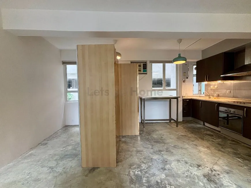 Woodland Court listing image