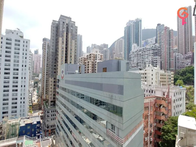 Universal Building listing image