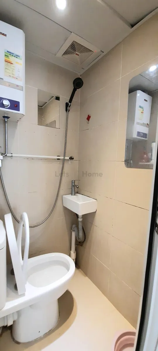 Hoi To Court listing image