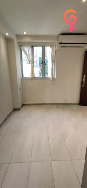 環球大廈 listing image
