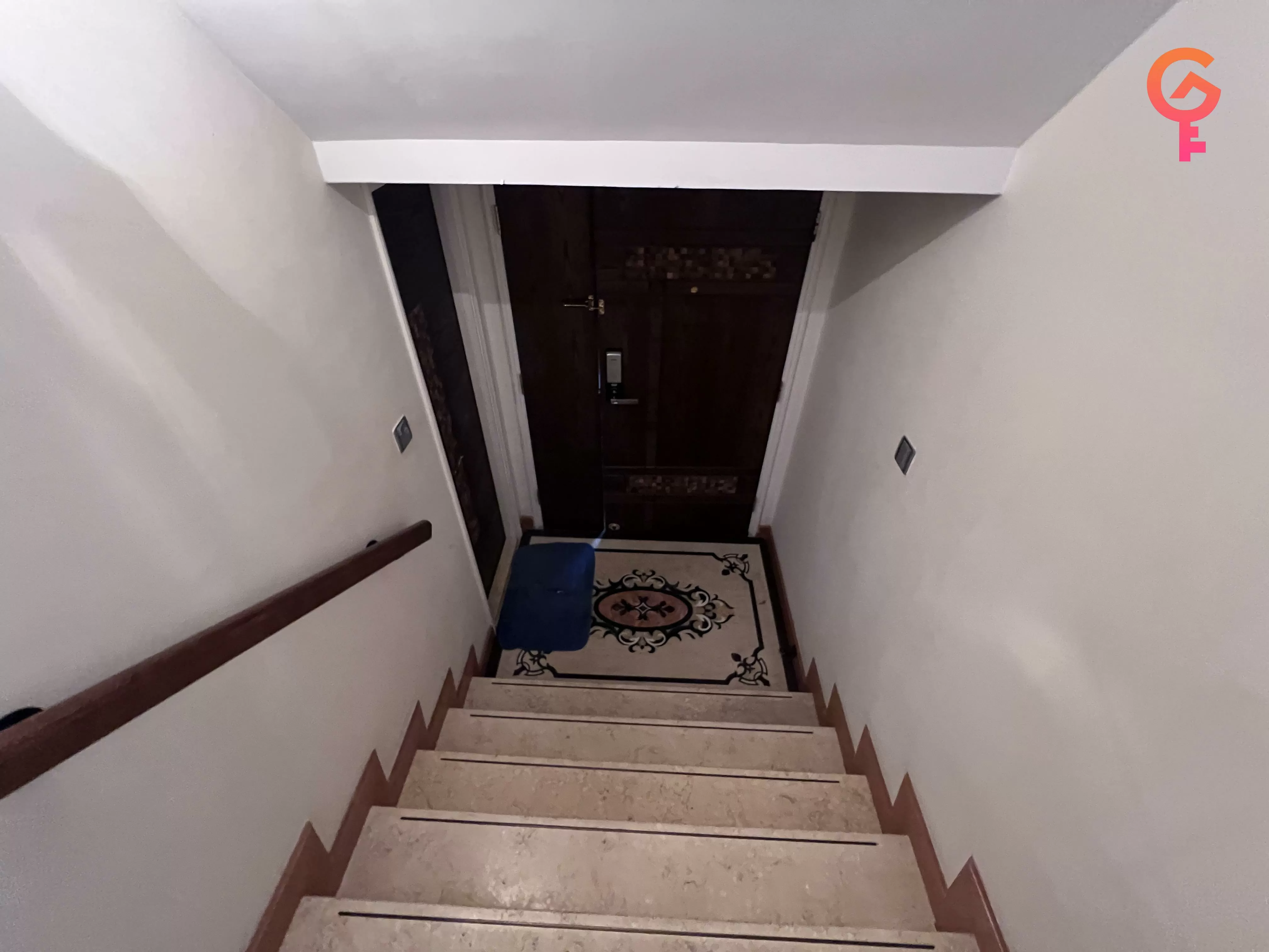 Royal Palms listing image