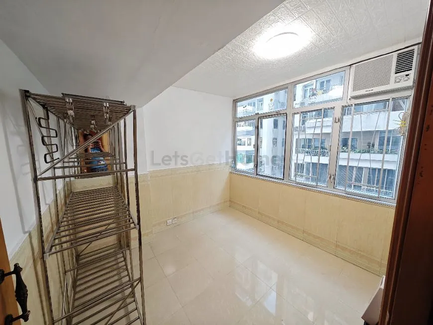 海華大廈 listing image