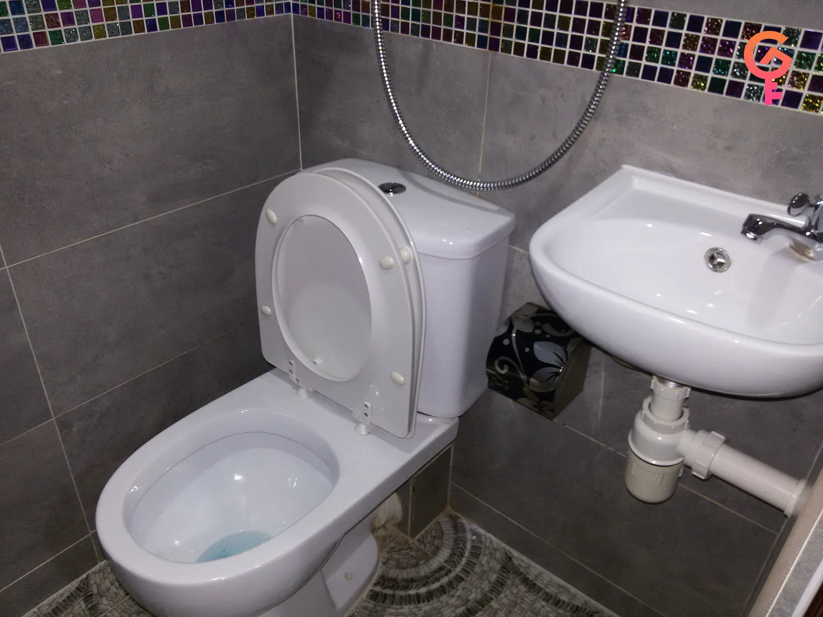 Chungking Mansion listing image