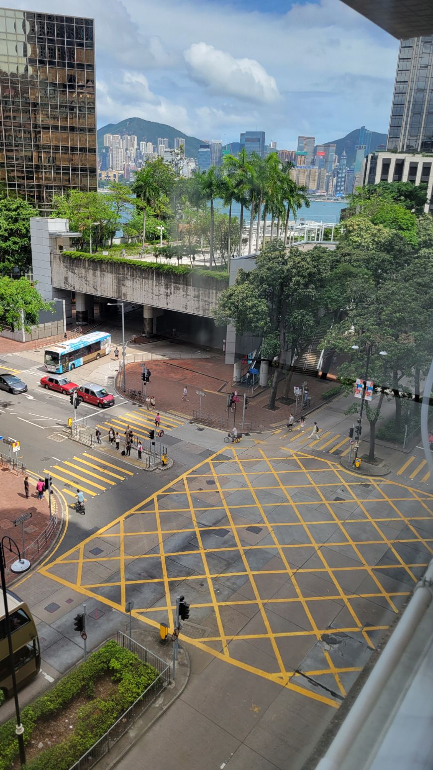 海景大廈 listing image