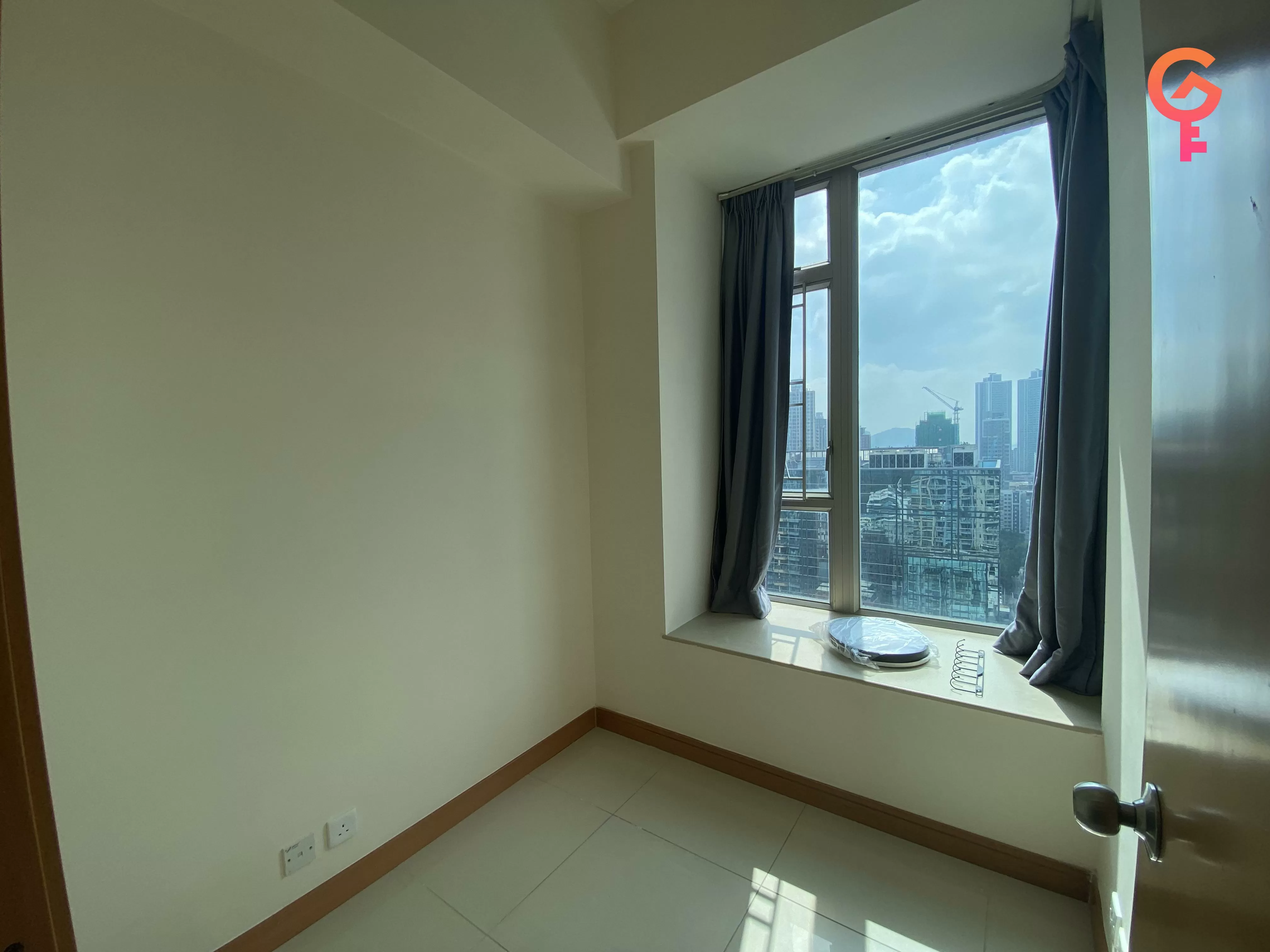 海峯 listing image