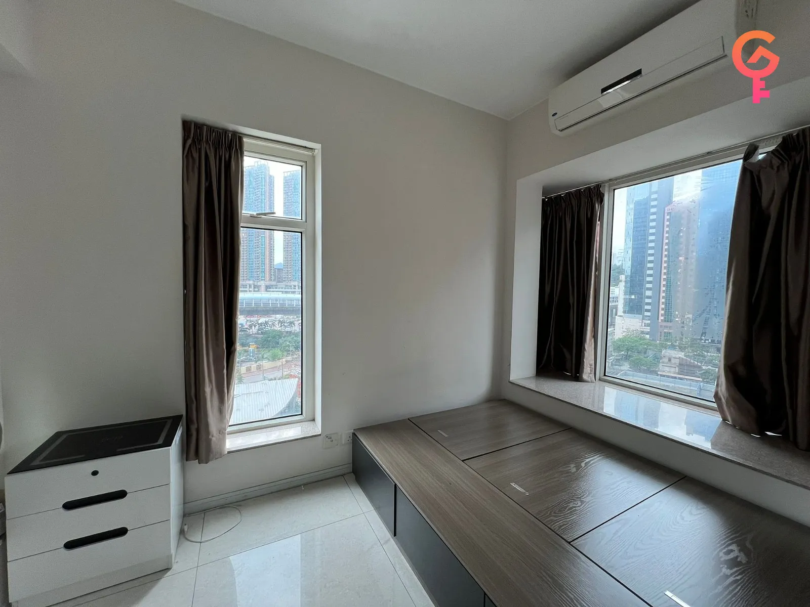 One West Kowloon listing image