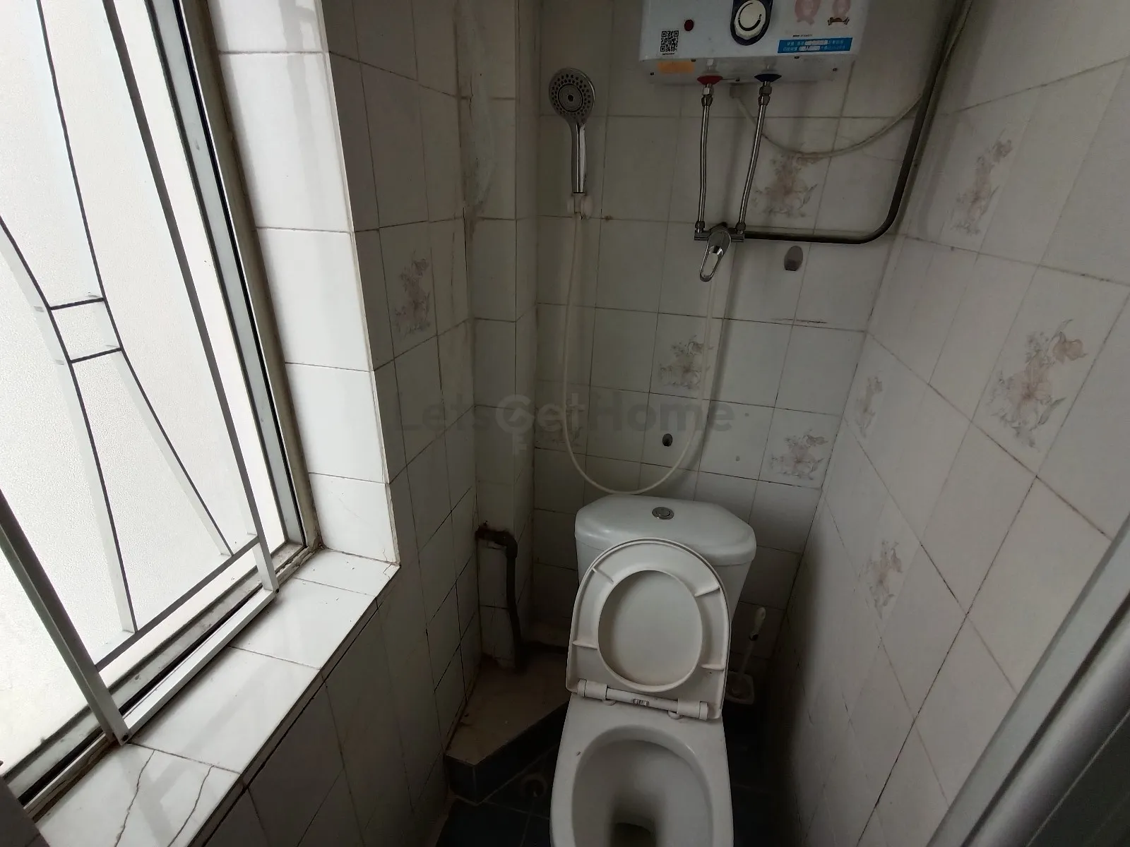 宇宙大廈 listing image