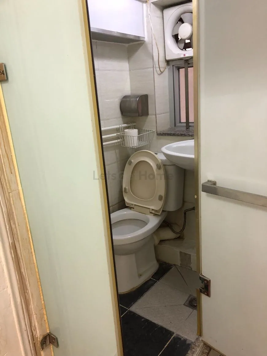 1J Wong Chuk Street listing image