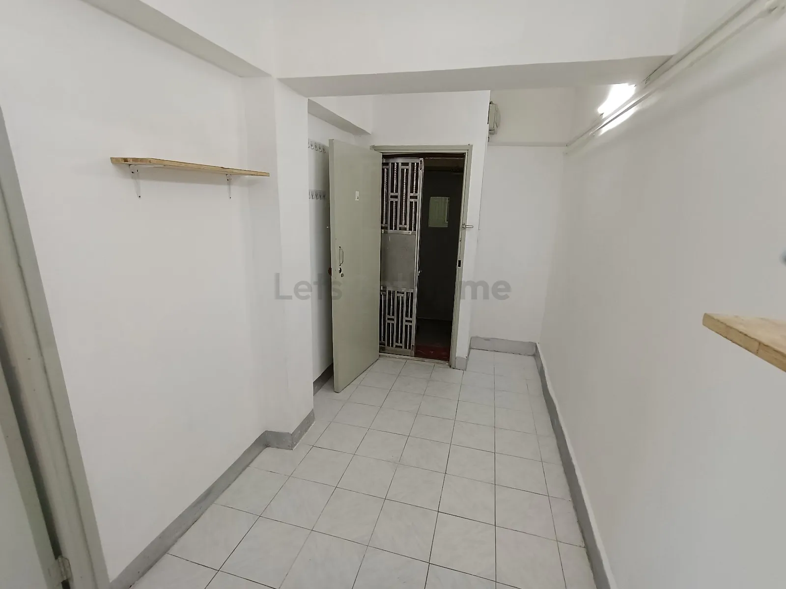 宇宙大廈 listing image