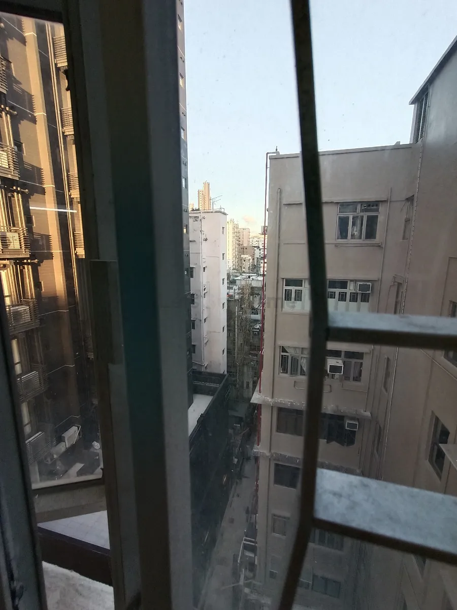 宇宙大廈 listing image