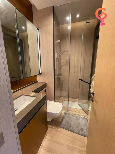 Aquila．Square Mile listing image