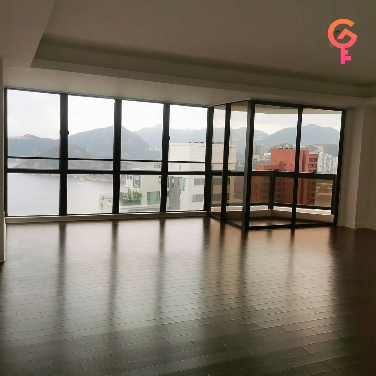 南灣大廈 listing image