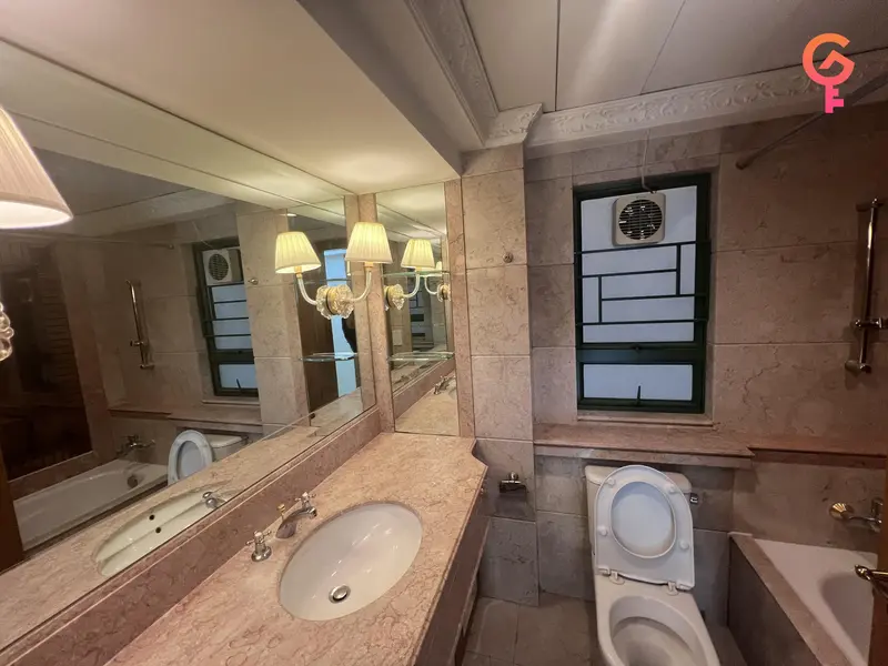 Peninsula Heights listing image