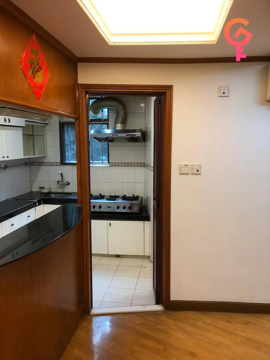 Beacon Hill Court listing image