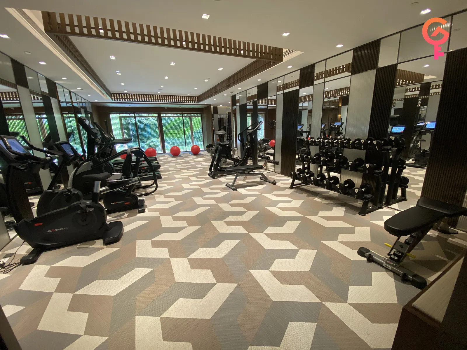 映築 listing image