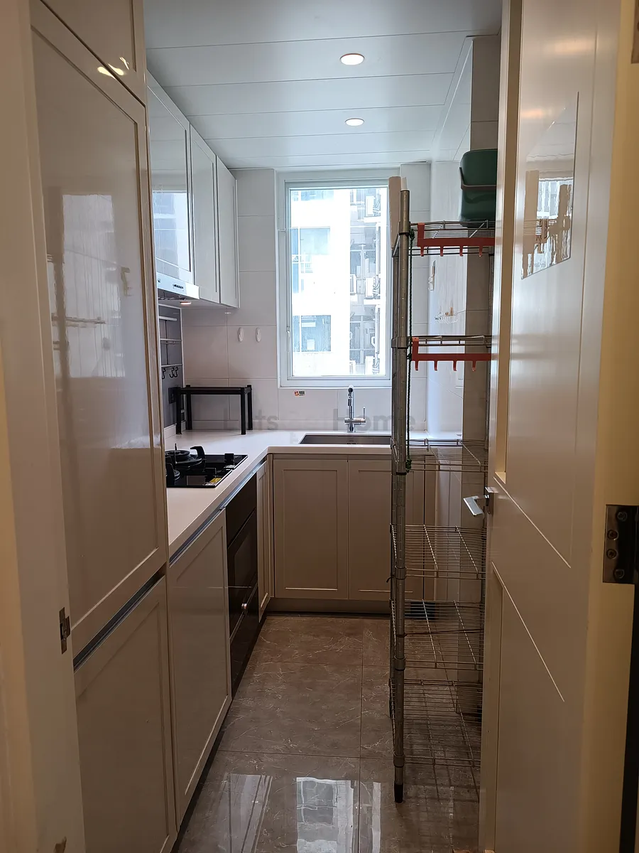Monterey listing image