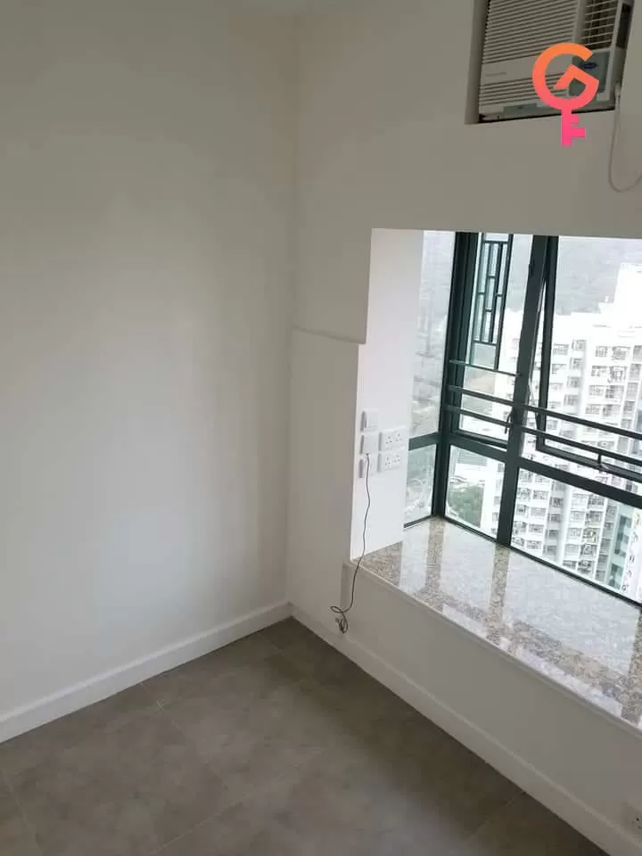 東港城 listing image