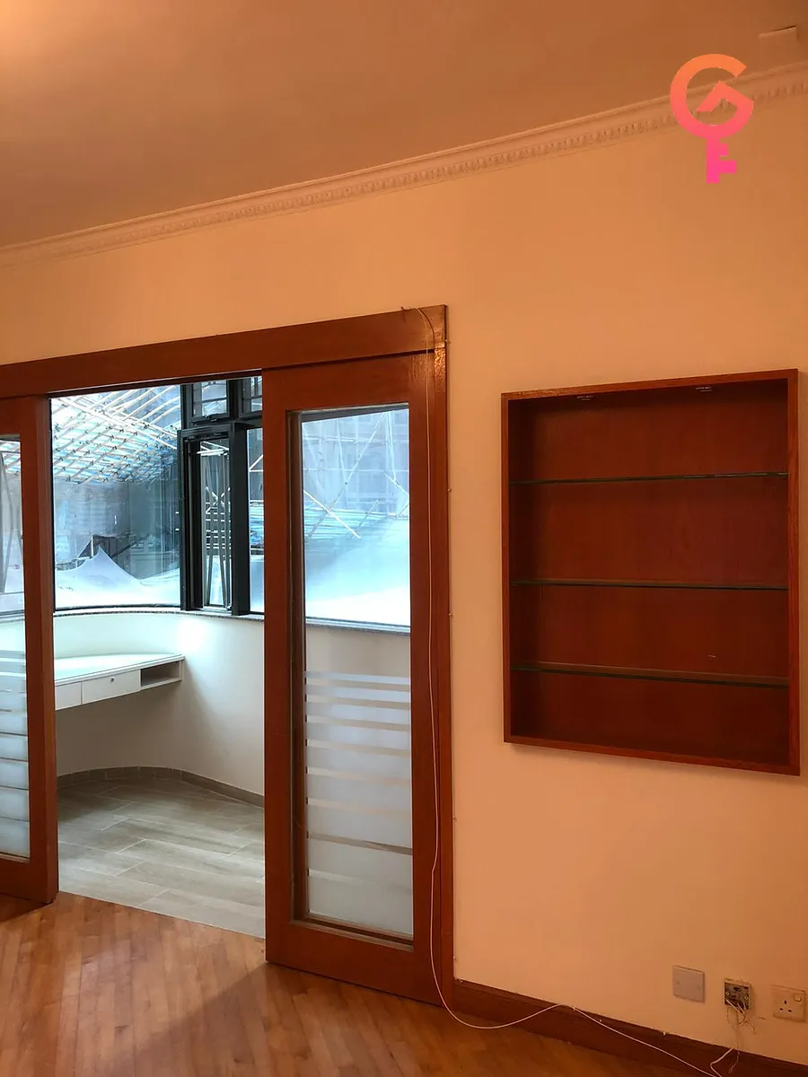 Beacon Hill Court listing image