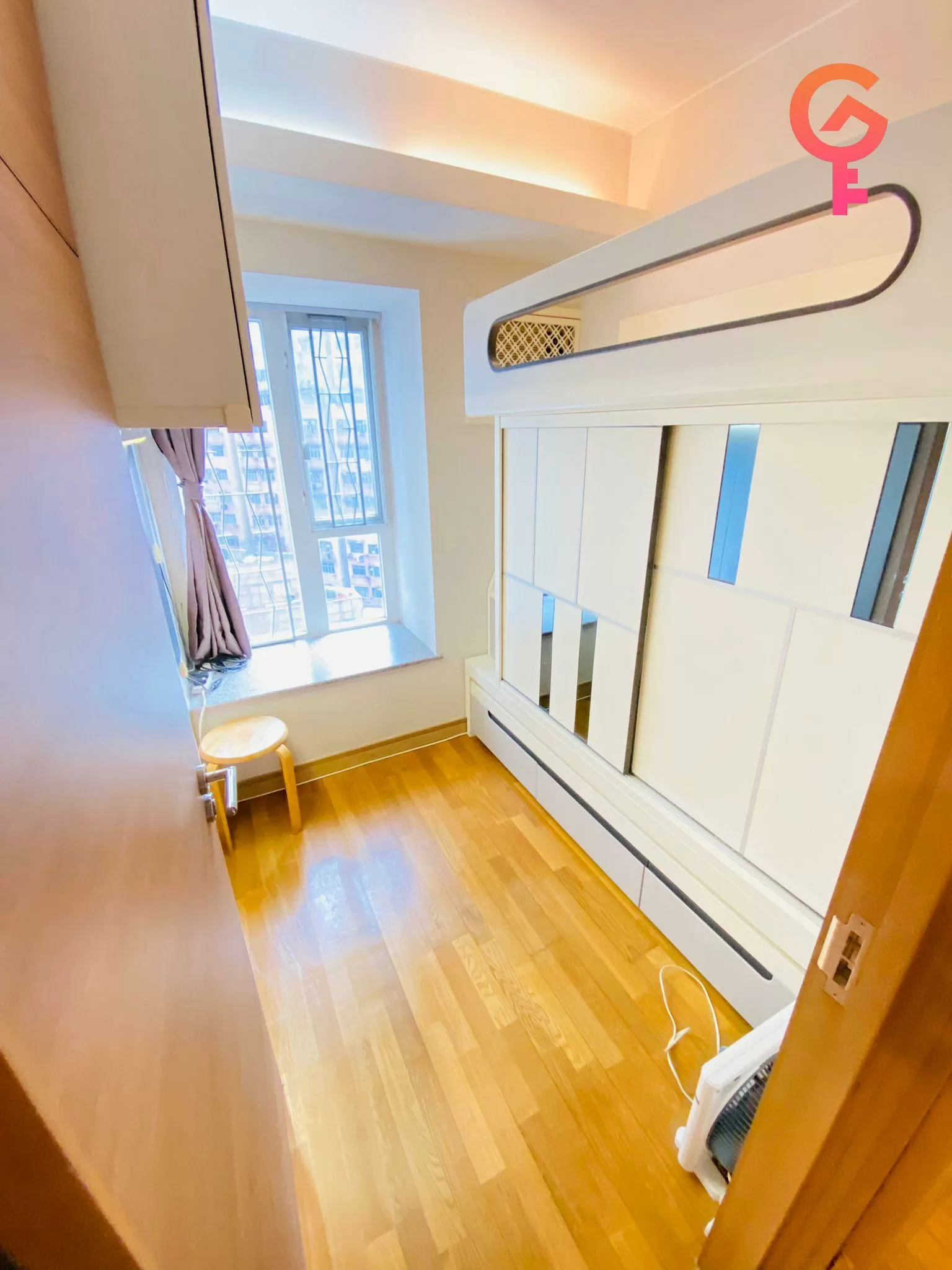 新港豪庭 listing image