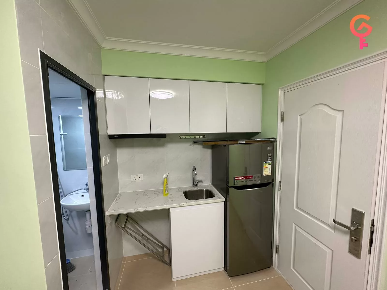 Western Commercial Building listing image