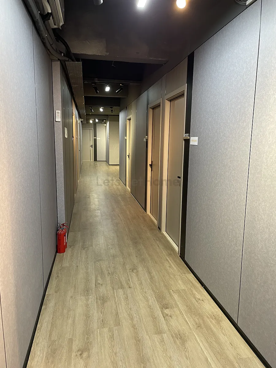 Mai Tak Industrial Building listing image