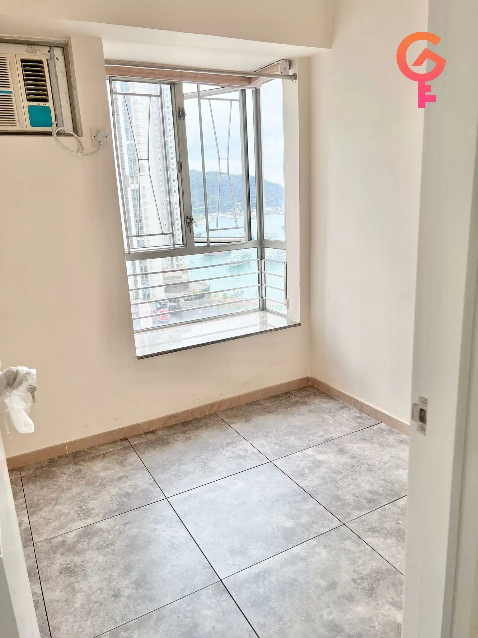 Tsuen Wan Plaza listing image